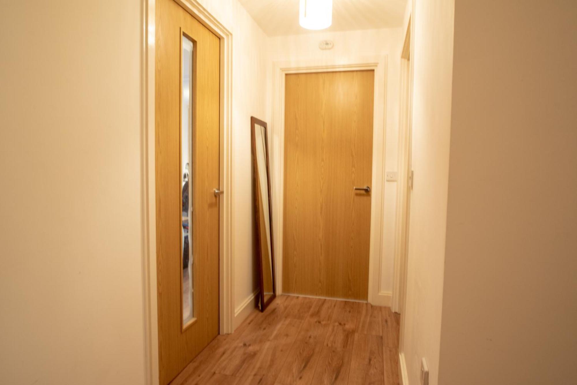 Spacious 1 Bed Apartment With Workspace, Coffee & Free Secure Parking Birmingham Exteriér fotografie